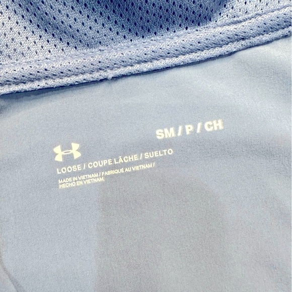 Under Armour Black Zip-Up small loose fit - Picture 8 of 10